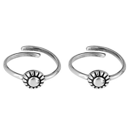 GIVA 925 Silver Oxidised Silver Pretty Floral Toe Rings & adjustable